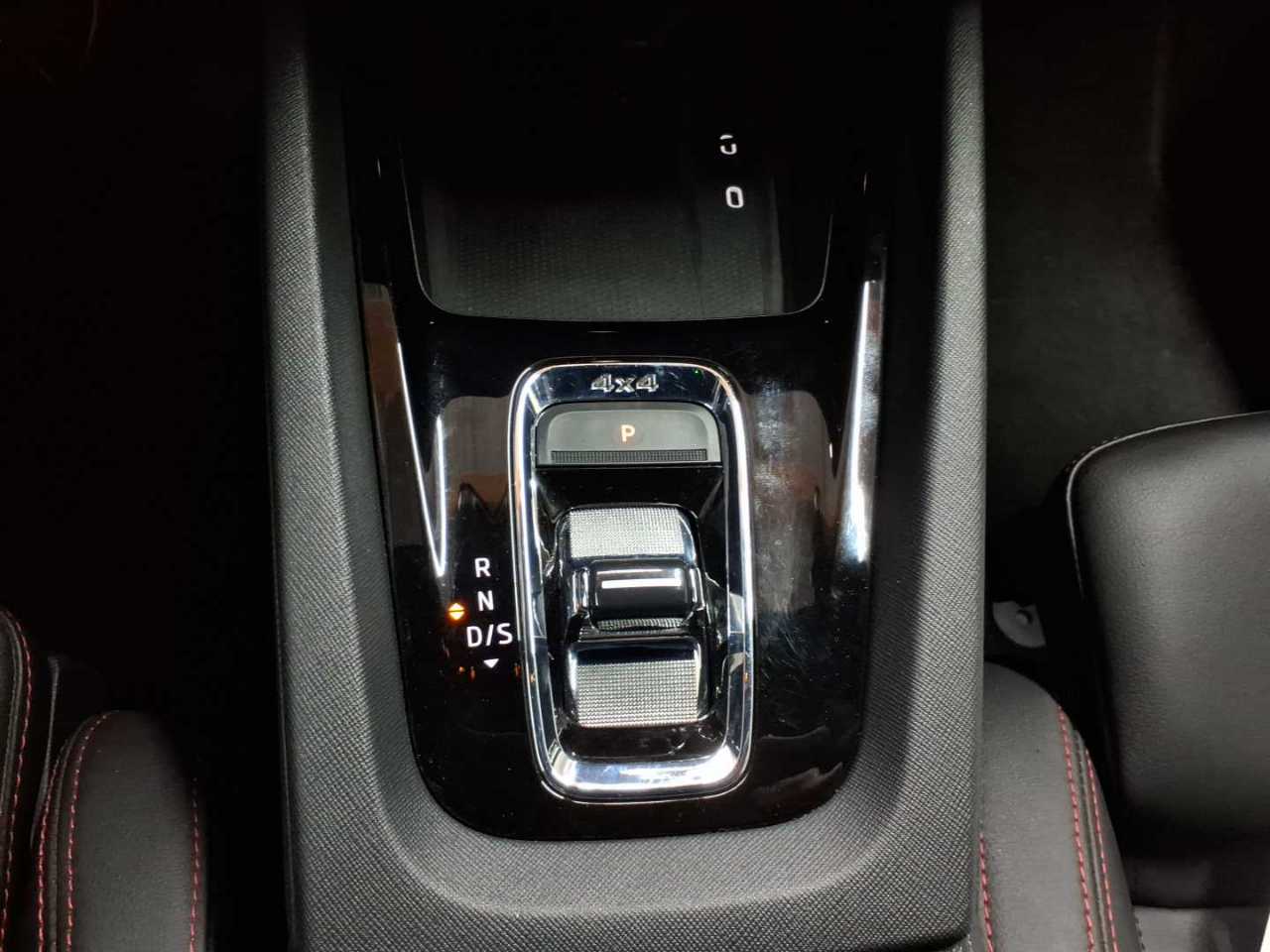 Skoda Octavia 2.0 TDI DSG 4x4 RS Plus 10