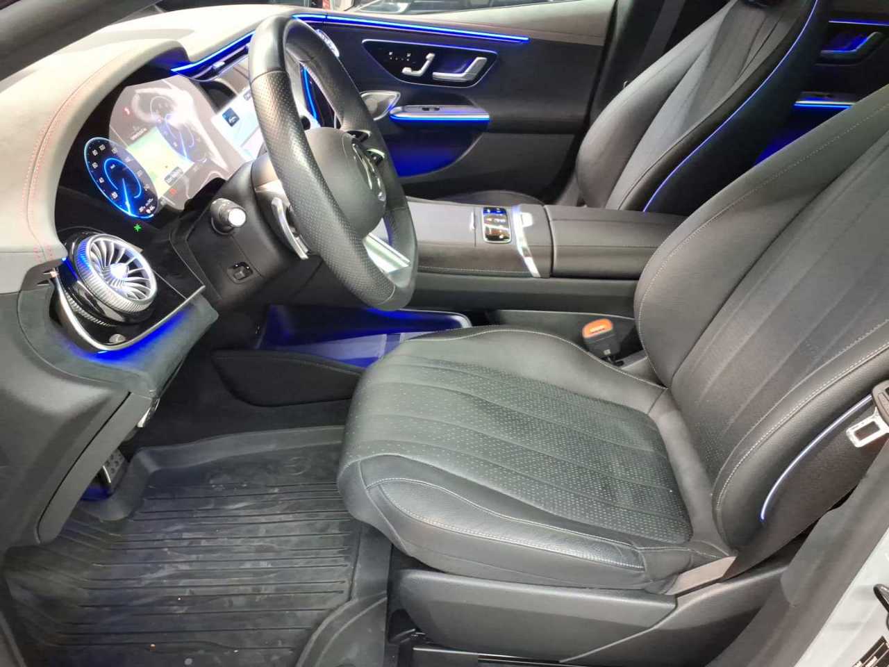 Mercedes-Benz EQE 500 4Matic AMG Line 7