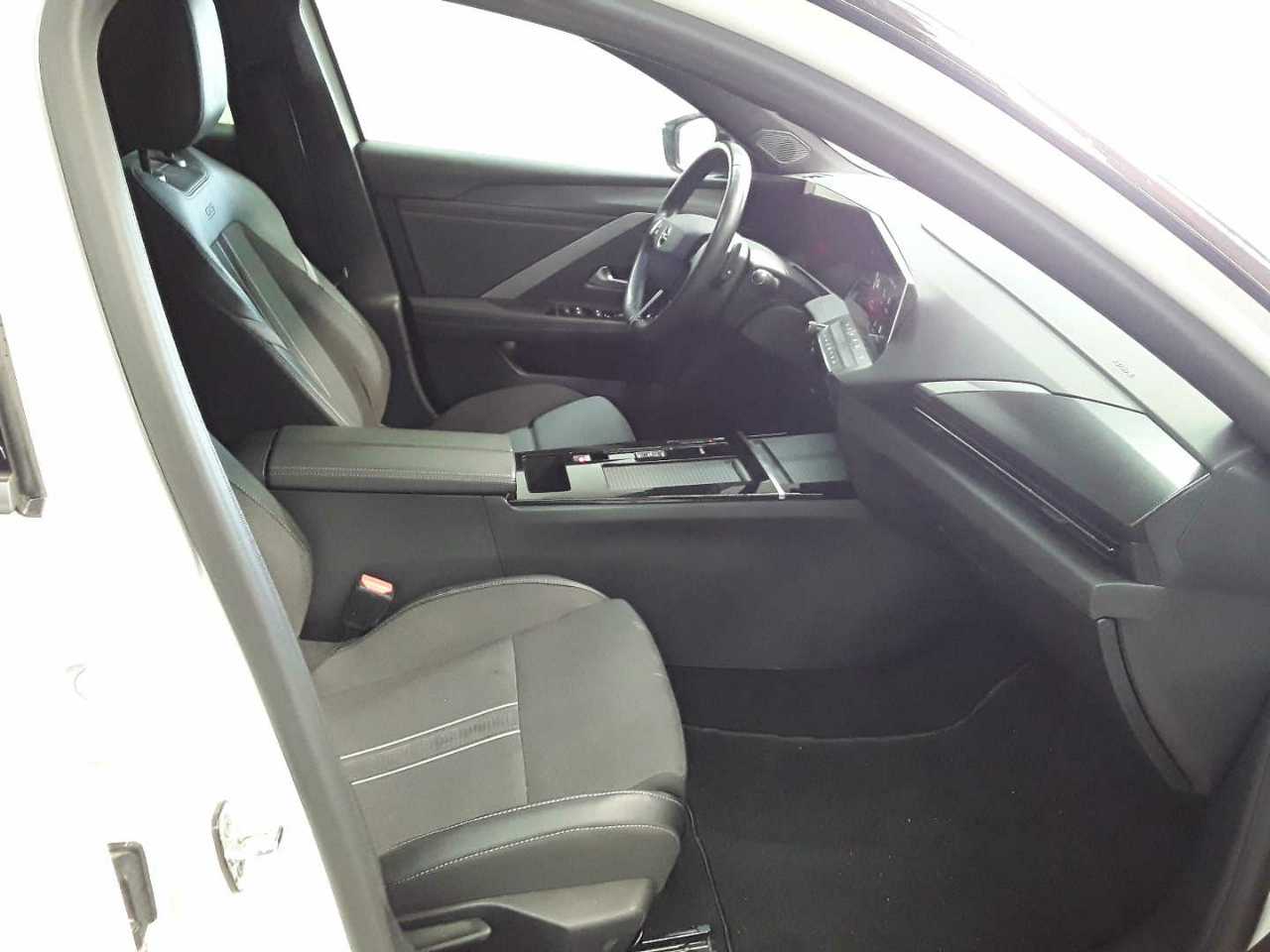Opel Astra Sports Tourer 1.5 D Automatik GS Line 8