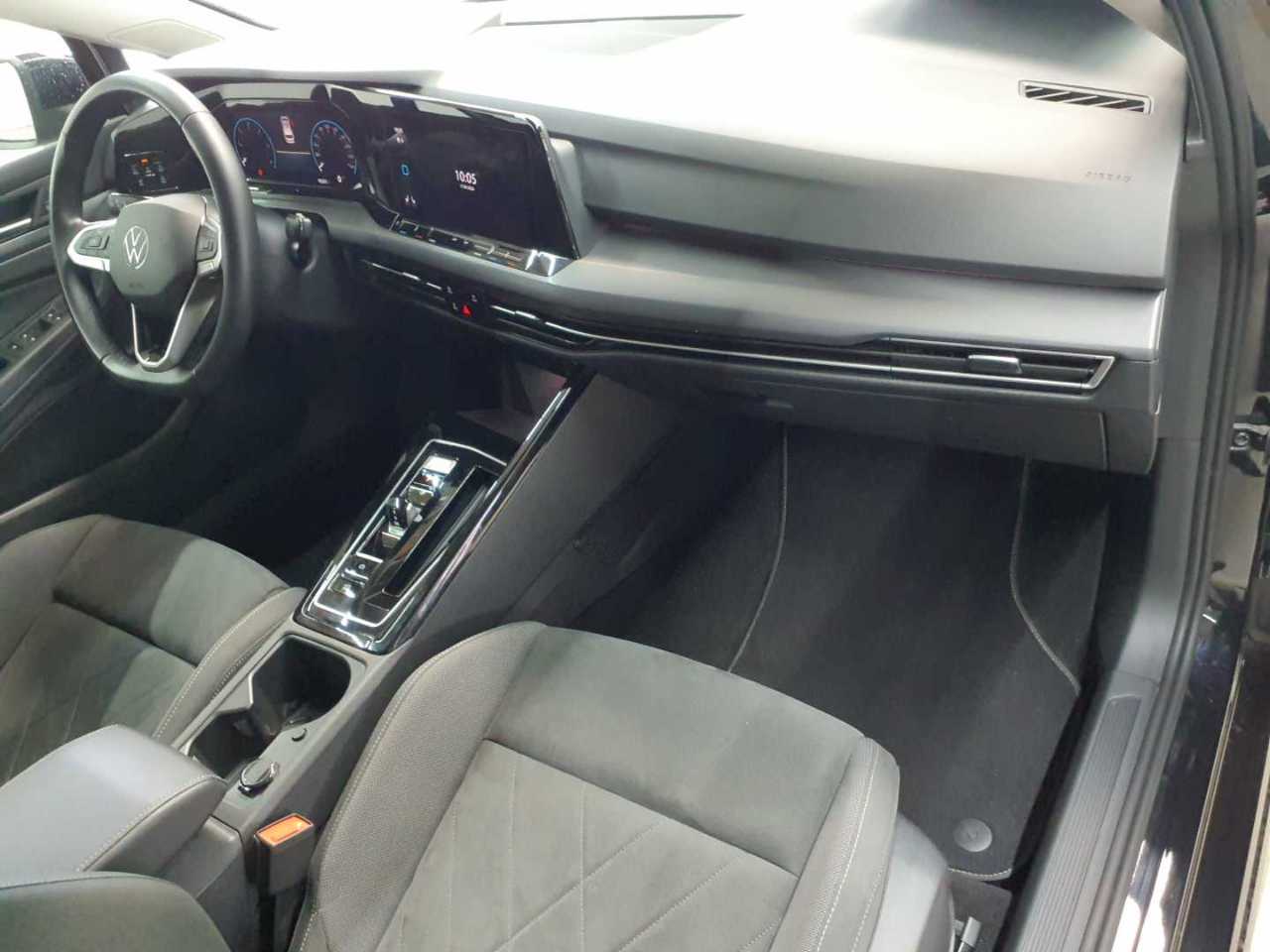 Vw Golf Variant 2.0 TDI SCR DSG Style 9