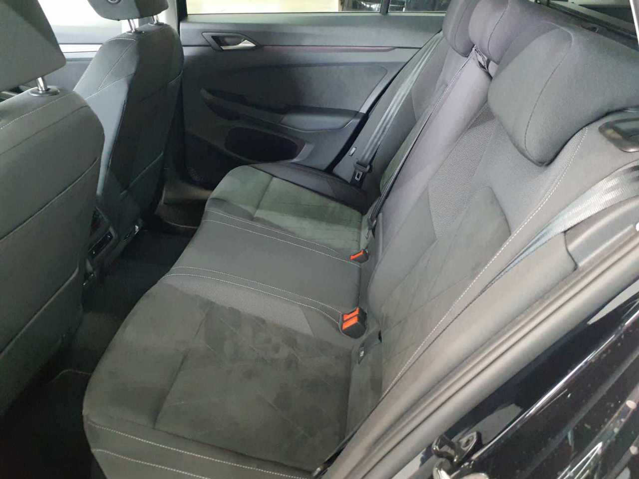 Vw Golf Variant 2.0 TDI SCR DSG Style 13