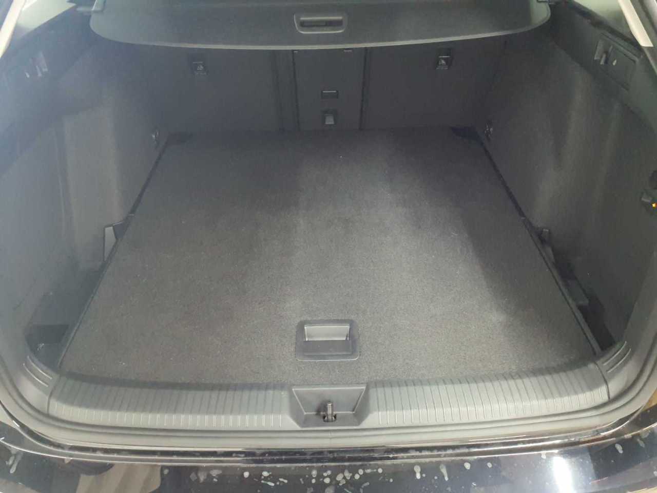 Vw Golf Variant 2.0 TDI SCR DSG Style 15