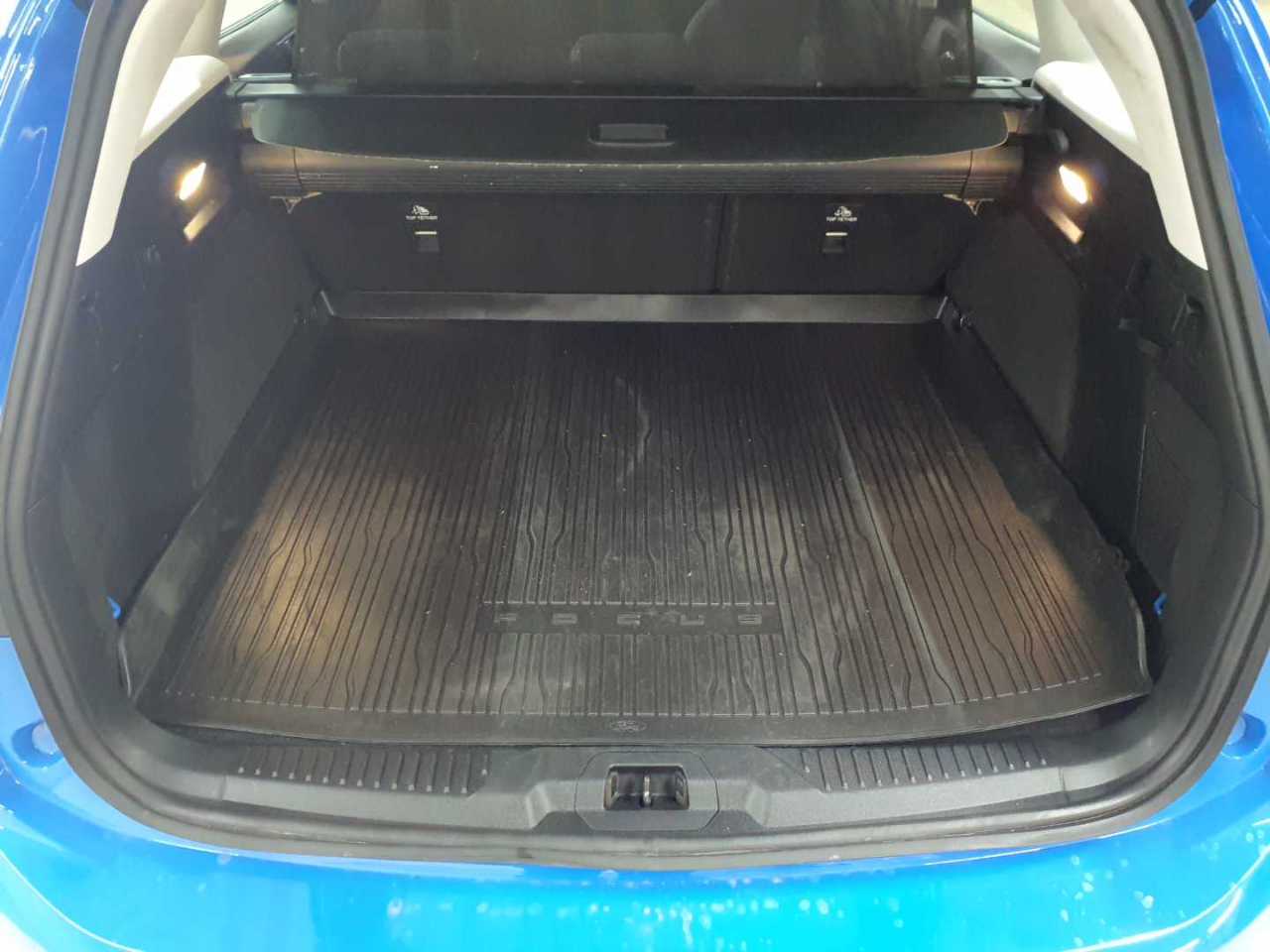 Ford Focus Turnier 1.5 EcoBlue Start-Stopp-System COOL&CONNECT 15