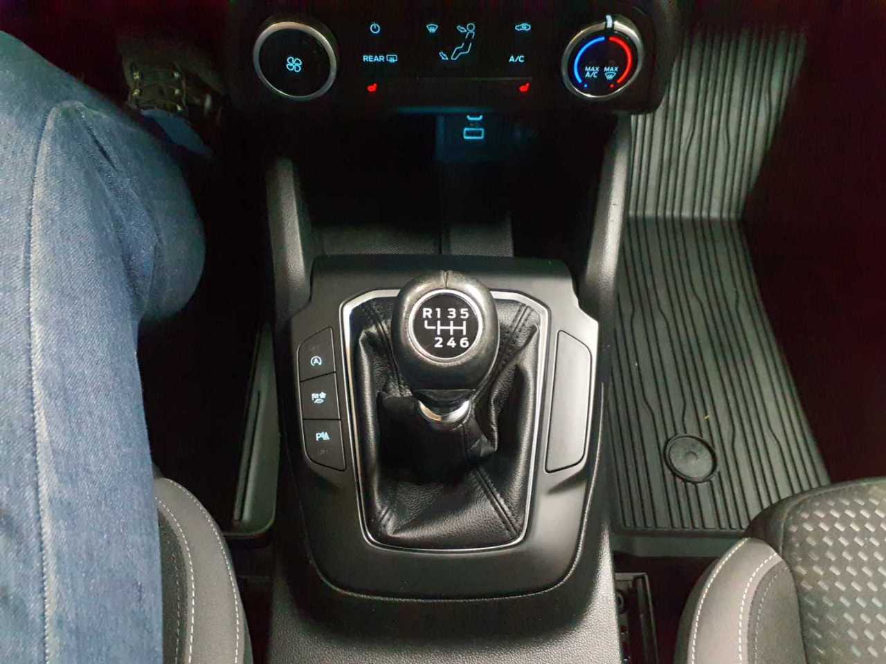 Ford Focus Turnier 1.5 EcoBlue Start-Stopp-System COOL&CONNECT 10