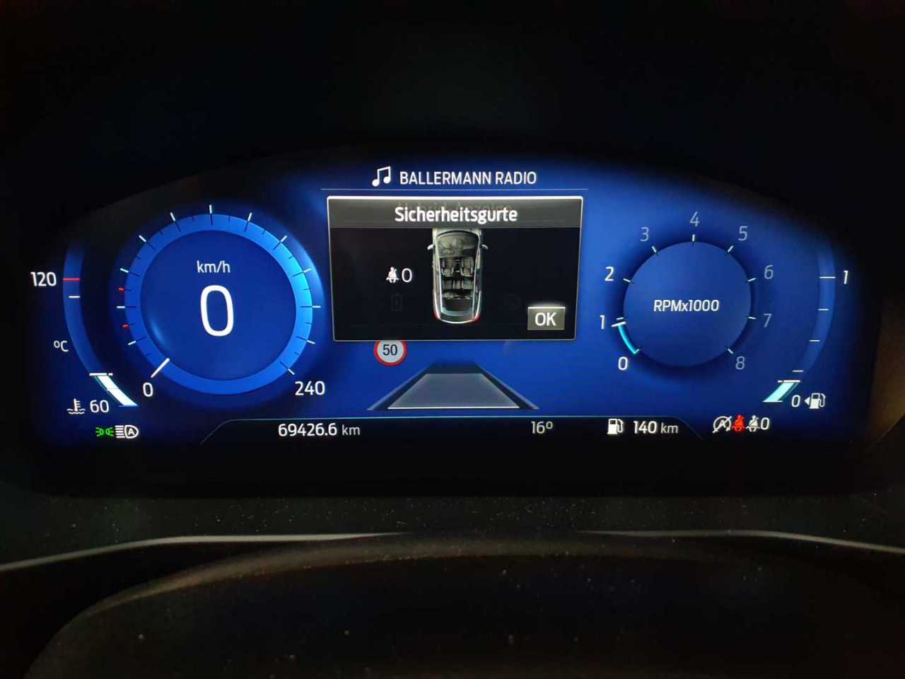 Ford Focus Turnier 1.0 EcoBoost Hybrid TITANIUM X 11