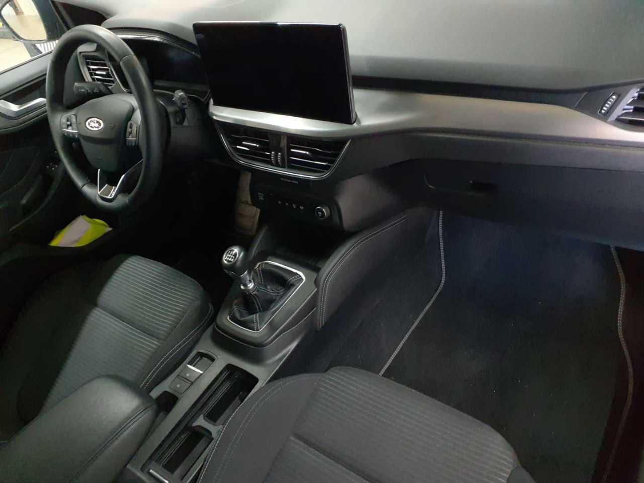 Ford Focus Turnier 1.0 EcoBoost Hybrid TITANIUM X 9