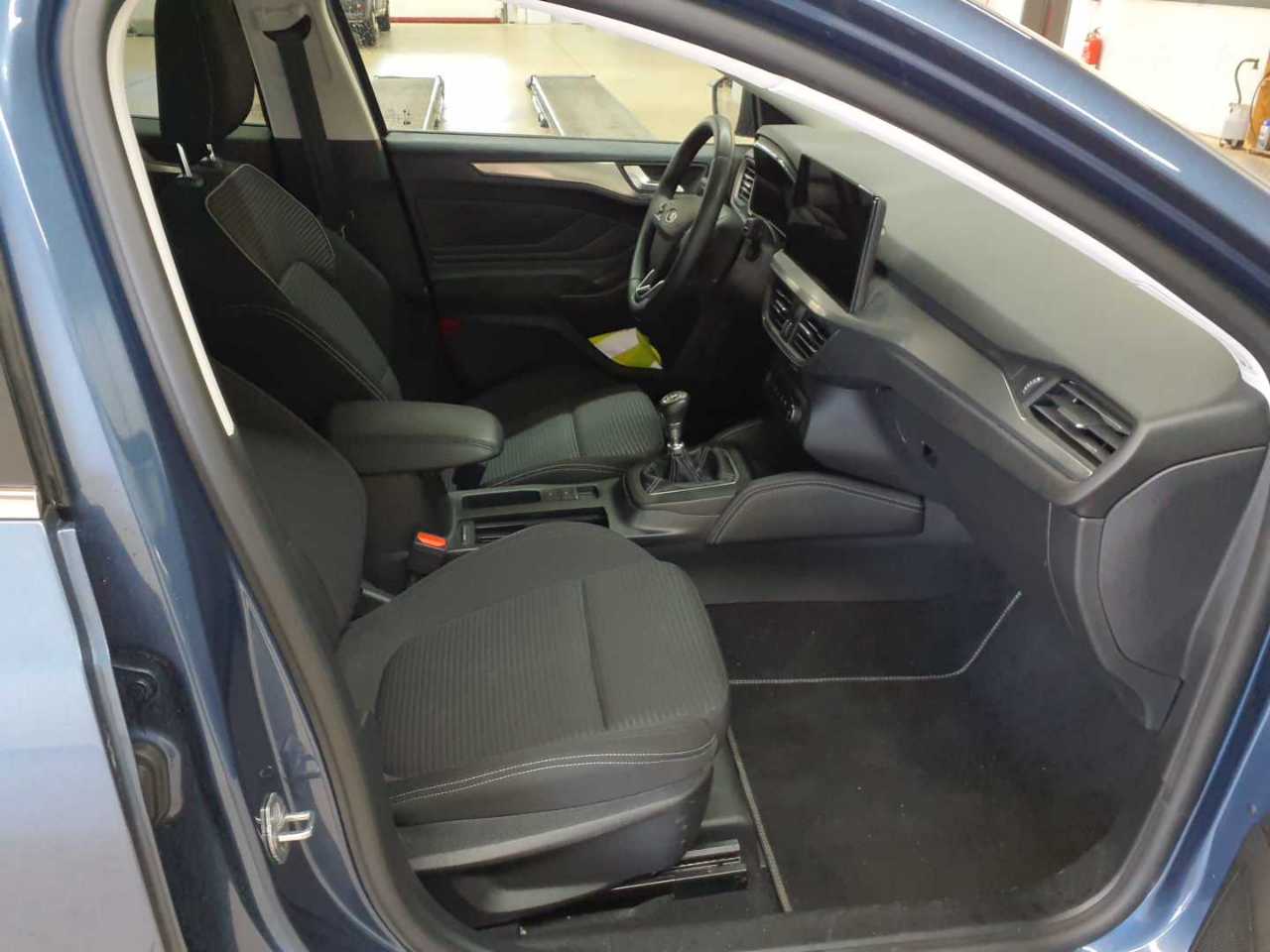 Ford Focus Turnier 1.0 EcoBoost Hybrid TITANIUM X 8