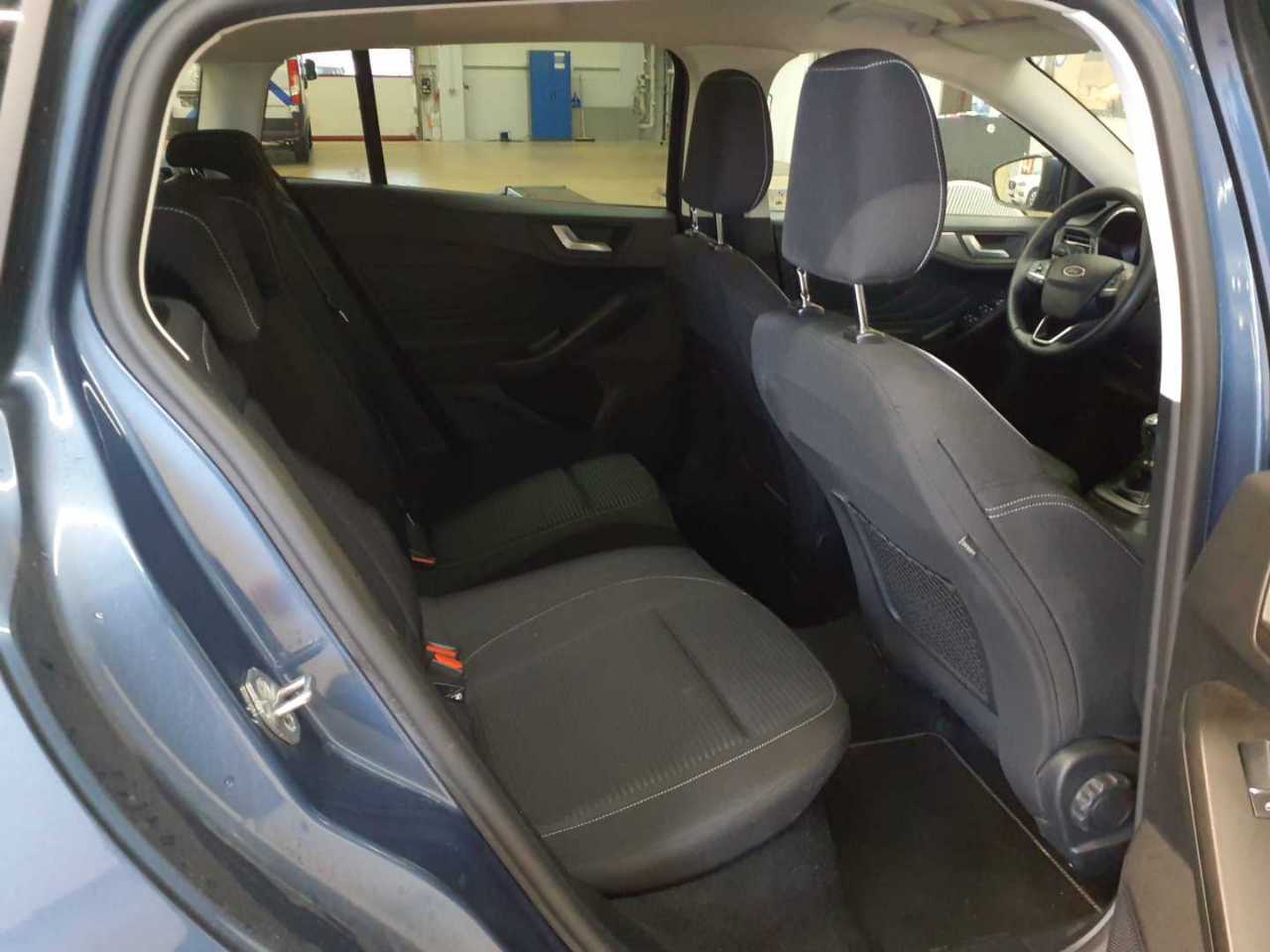 Ford Focus Turnier 1.0 EcoBoost Hybrid TITANIUM X 14