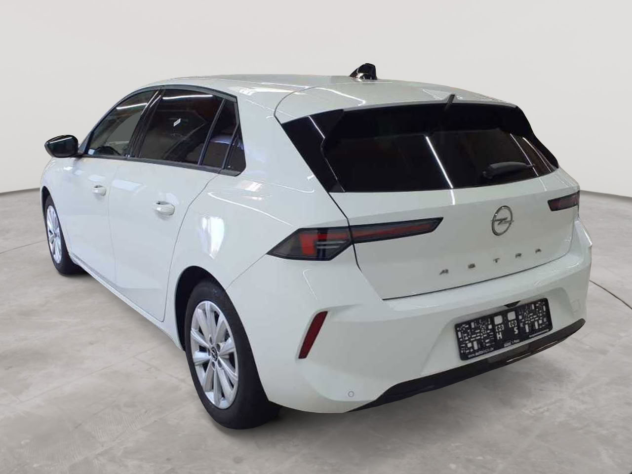 Opel Astra 1.2 Turbo Elegance 5