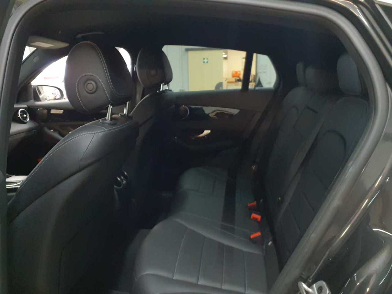 Mercedes-Benz GLC-Coupe 200 d 4Matic 9G-TRONIC 13
