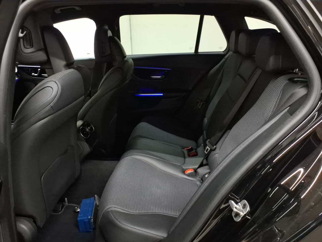 Mercedes-Benz C 220 d T 9G-TRONIC Avantgarde 13