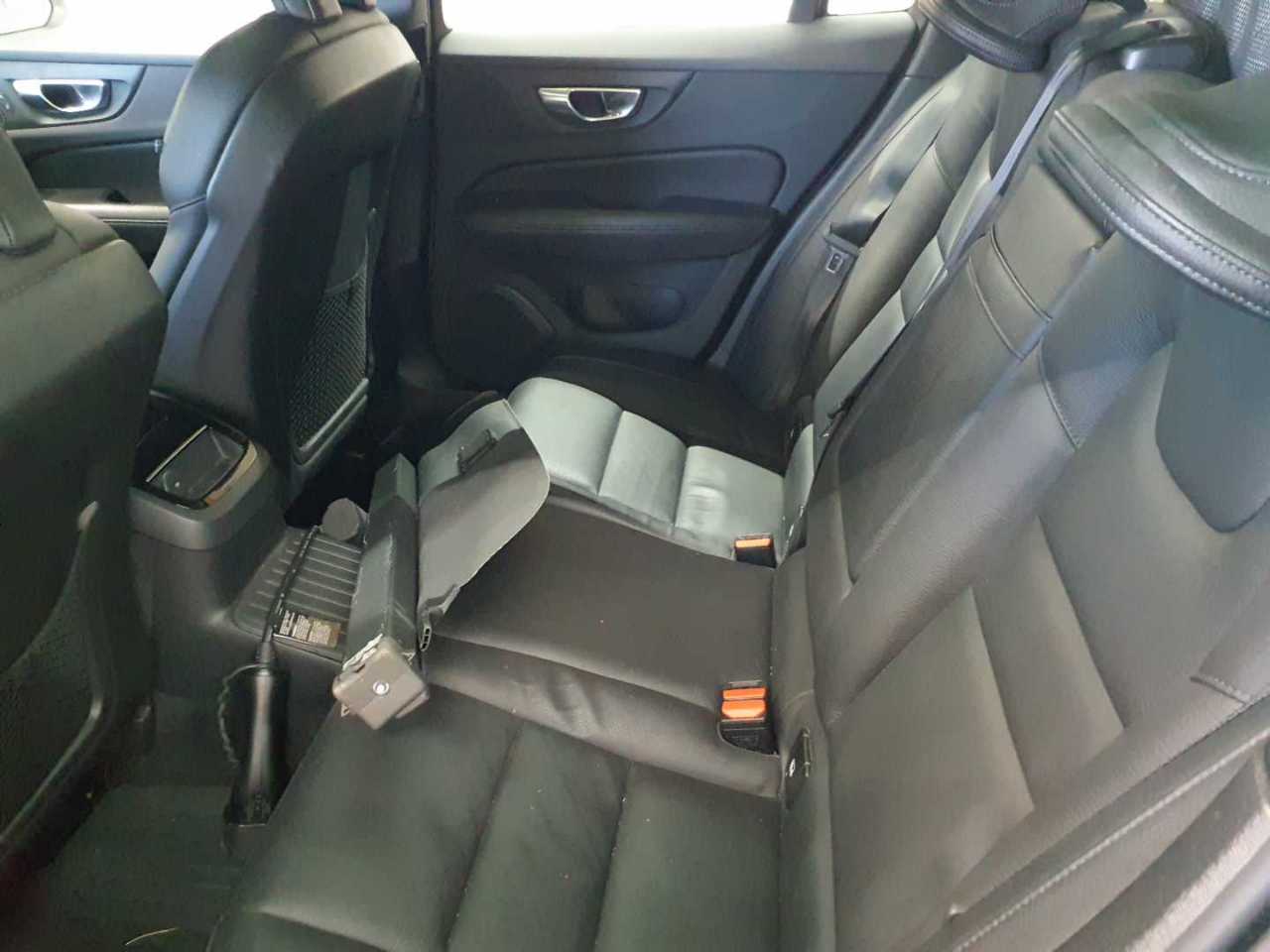 Volvo V60 T6 AWD Recharge Geartronic Inscription 13