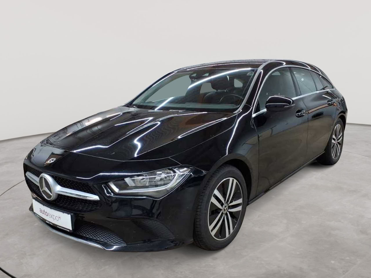 Mercedes-Benz CLA 200 d Shooting Brake 8G-DCT Progressive 2