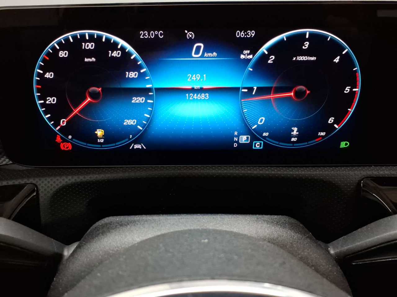 Mercedes-Benz CLA 200 d Shooting Brake 8G-DCT Progressive 11