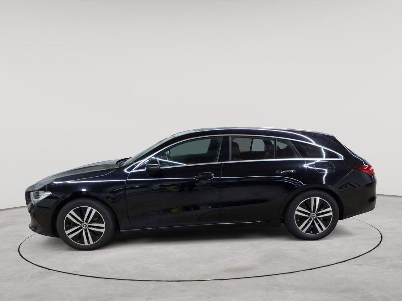 Mercedes-Benz CLA 200 d Shooting Brake 8G-DCT Progressive 6