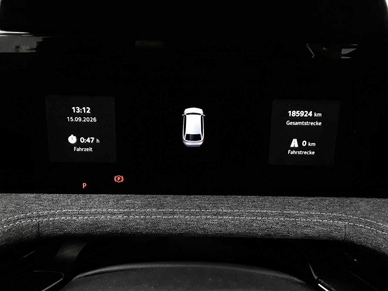 Skoda Superb Combi 2.0 TDI DSG Selection 11