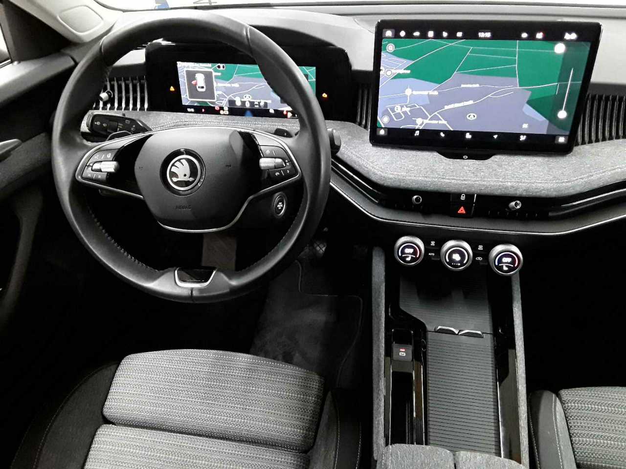 Skoda Superb Combi 2.0 TDI DSG Selection 10