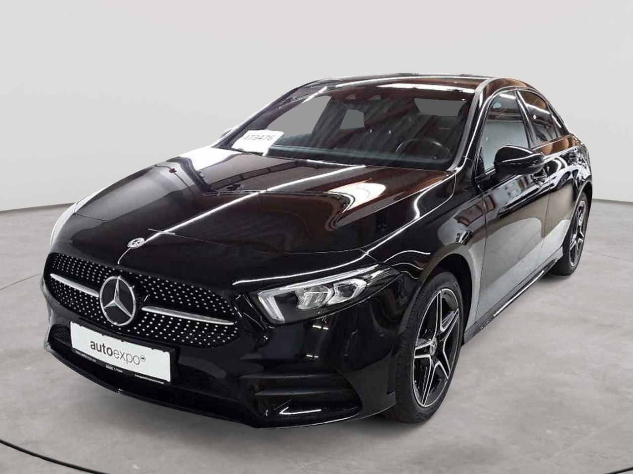 Mercedes-Benz A 250 e 8G-DCT AMG Line 2