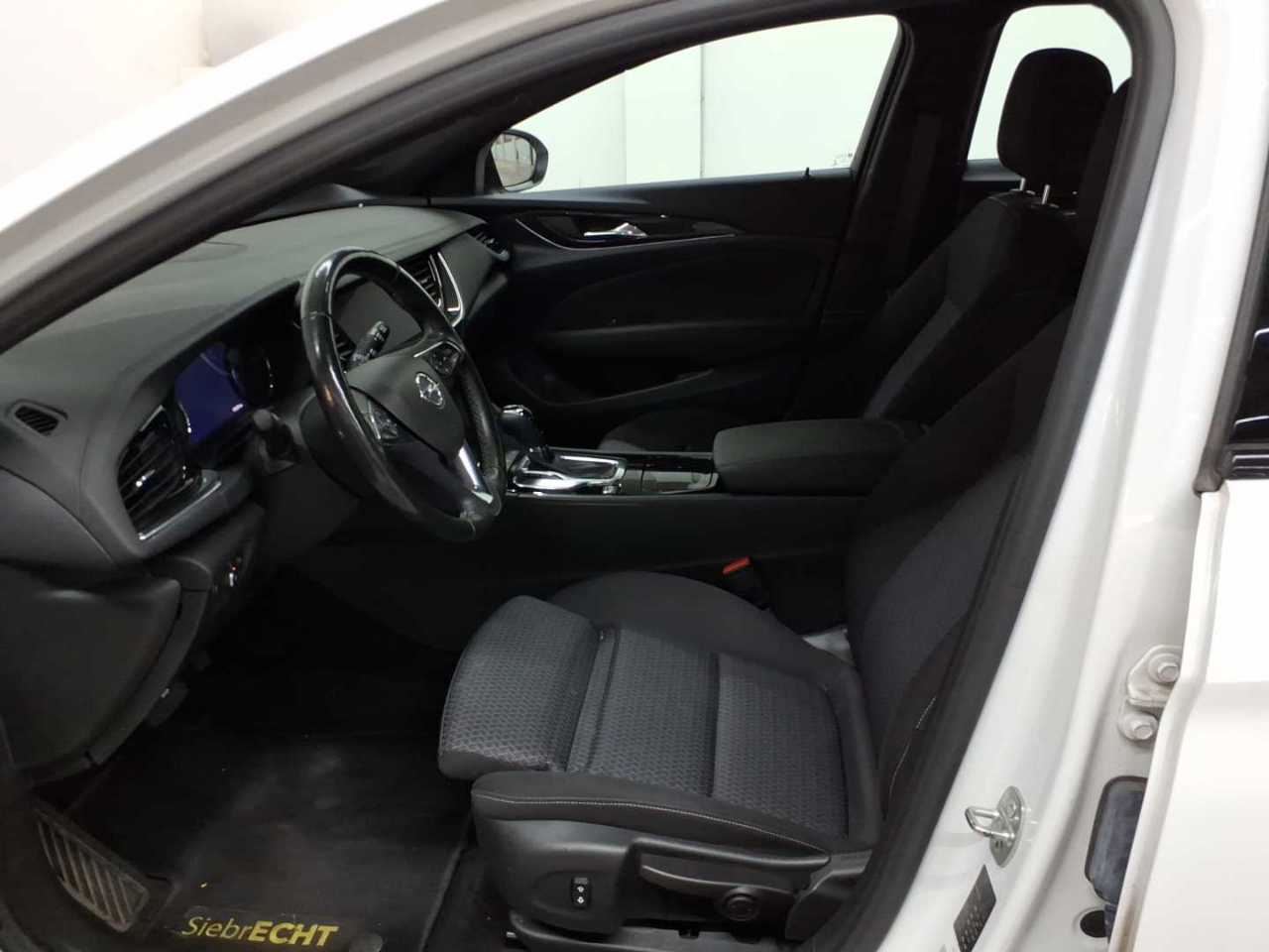 Opel Insignia Sports Tourer 2.0 Diesel Aut. Elegance 7