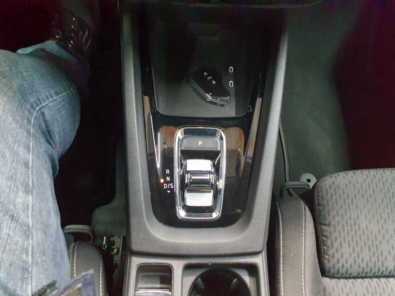 Skoda Octavia Combi 2.0 TDI DSG Clever 10