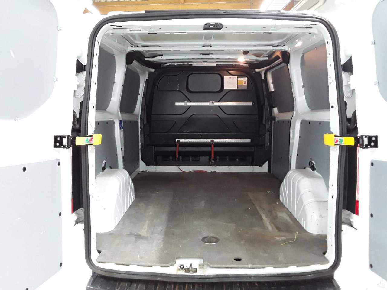 Ford Transit Custom 300 L1H1 LKW VA MH Trend 15
