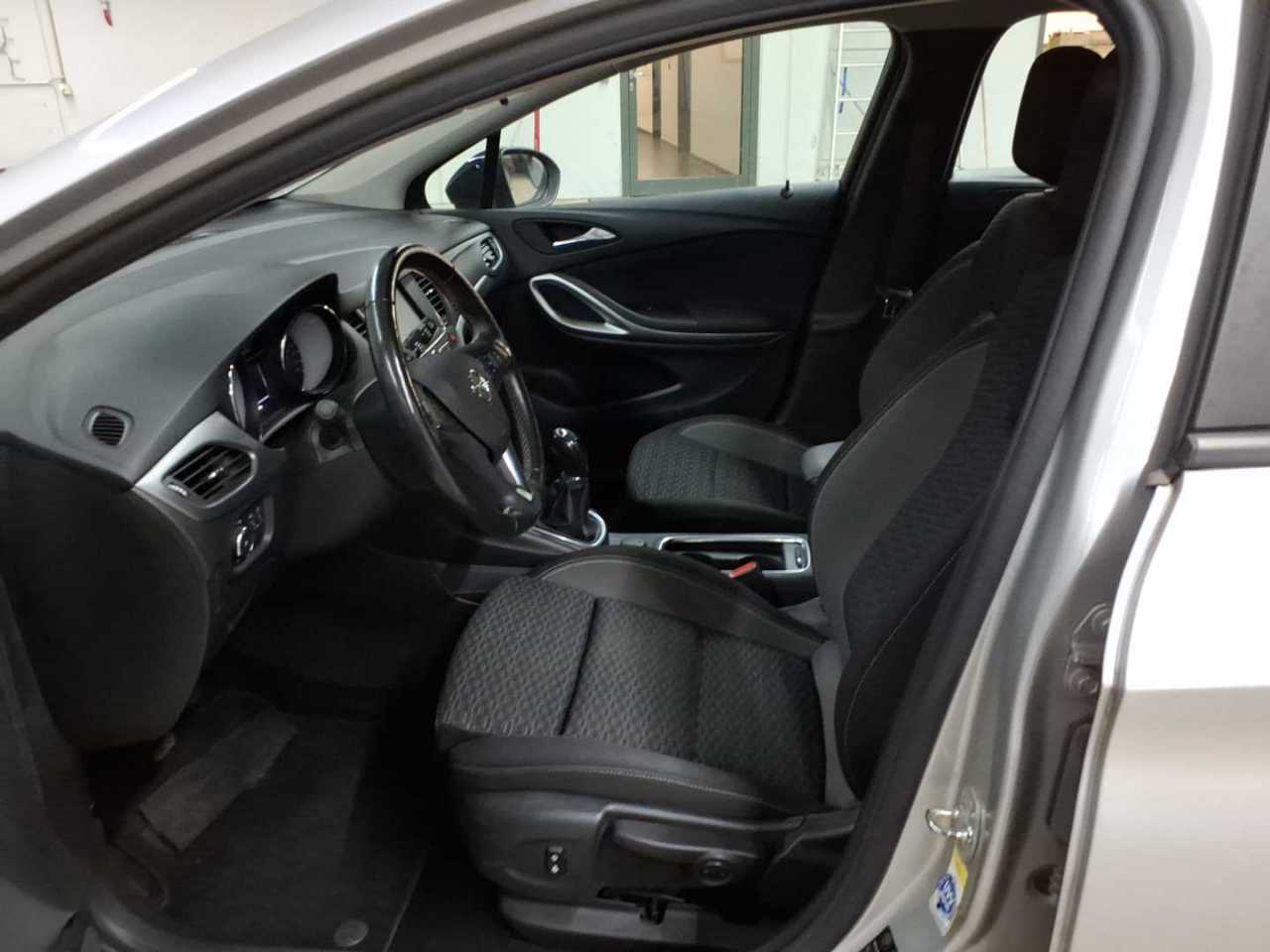 Opel Astra 1.2 Turbo Start/Stop Sports Tourer Edition 7