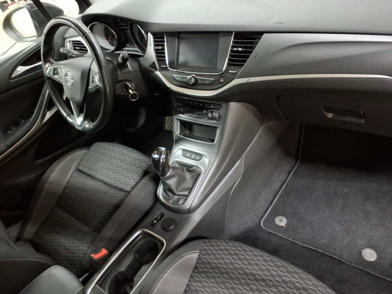 Opel Astra 1.2 Turbo Start/Stop Sports Tourer Edition 9