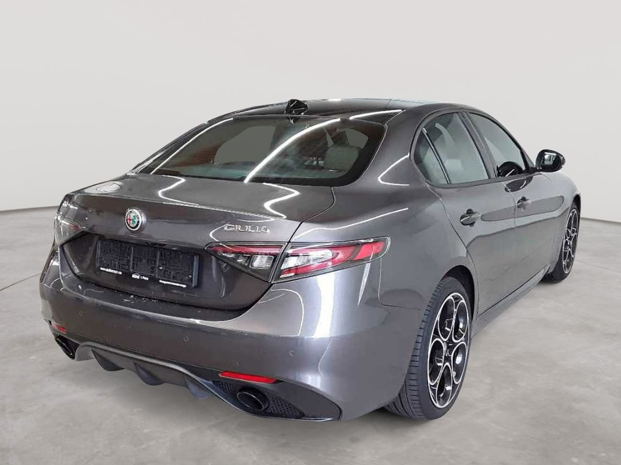 Alfa Romeo Giulia 2.2 Diesel AT8-Q4 Sprint 4