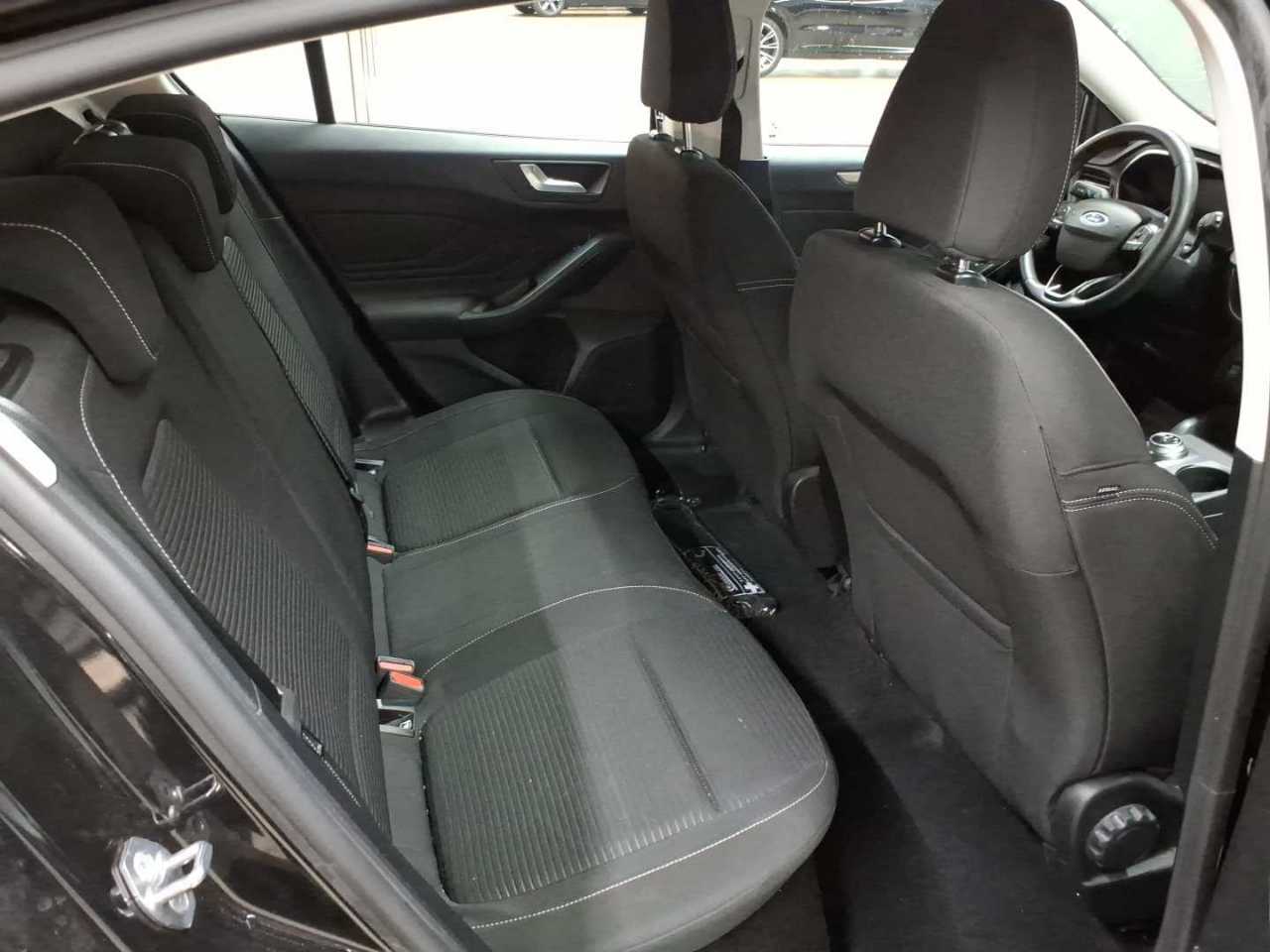 Ford Focus 1.5 EcoBlue Start-Stopp-System Aut. TITANIUM 14