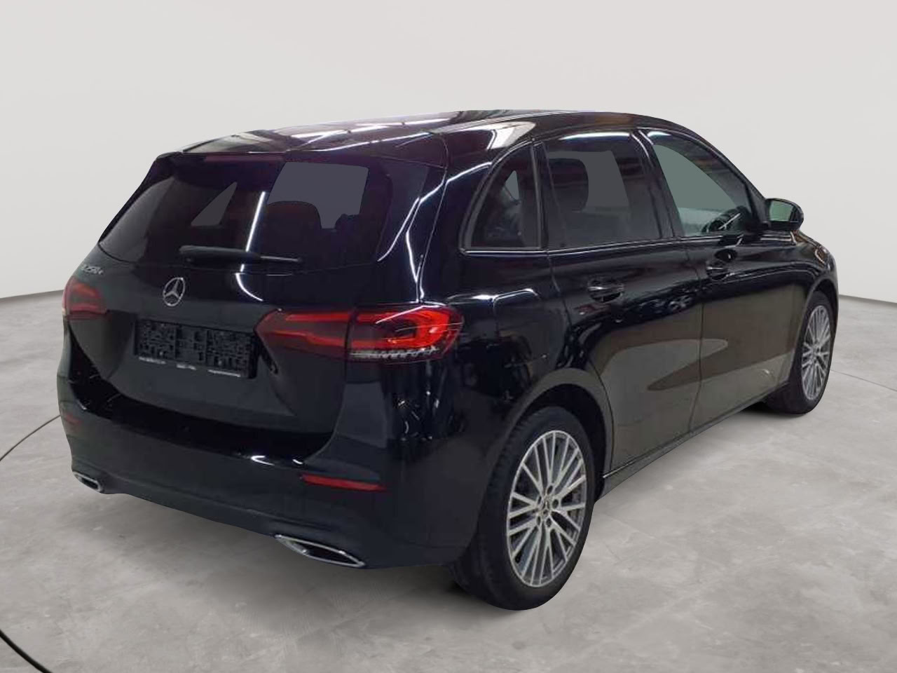 Mercedes-Benz B 250 e 8G-DCT Progressive 4