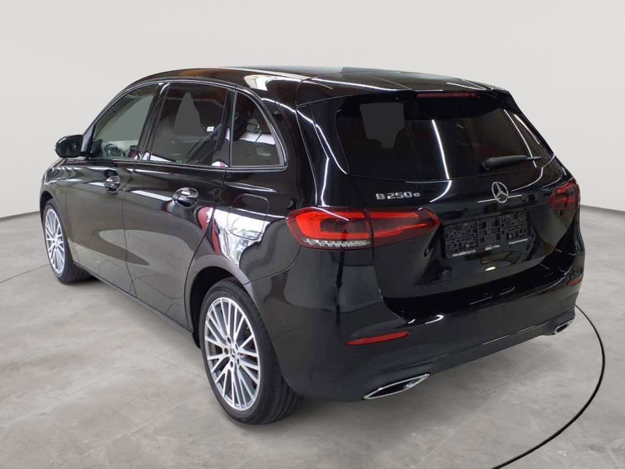 Mercedes-Benz B 250 e 8G-DCT Progressive 5