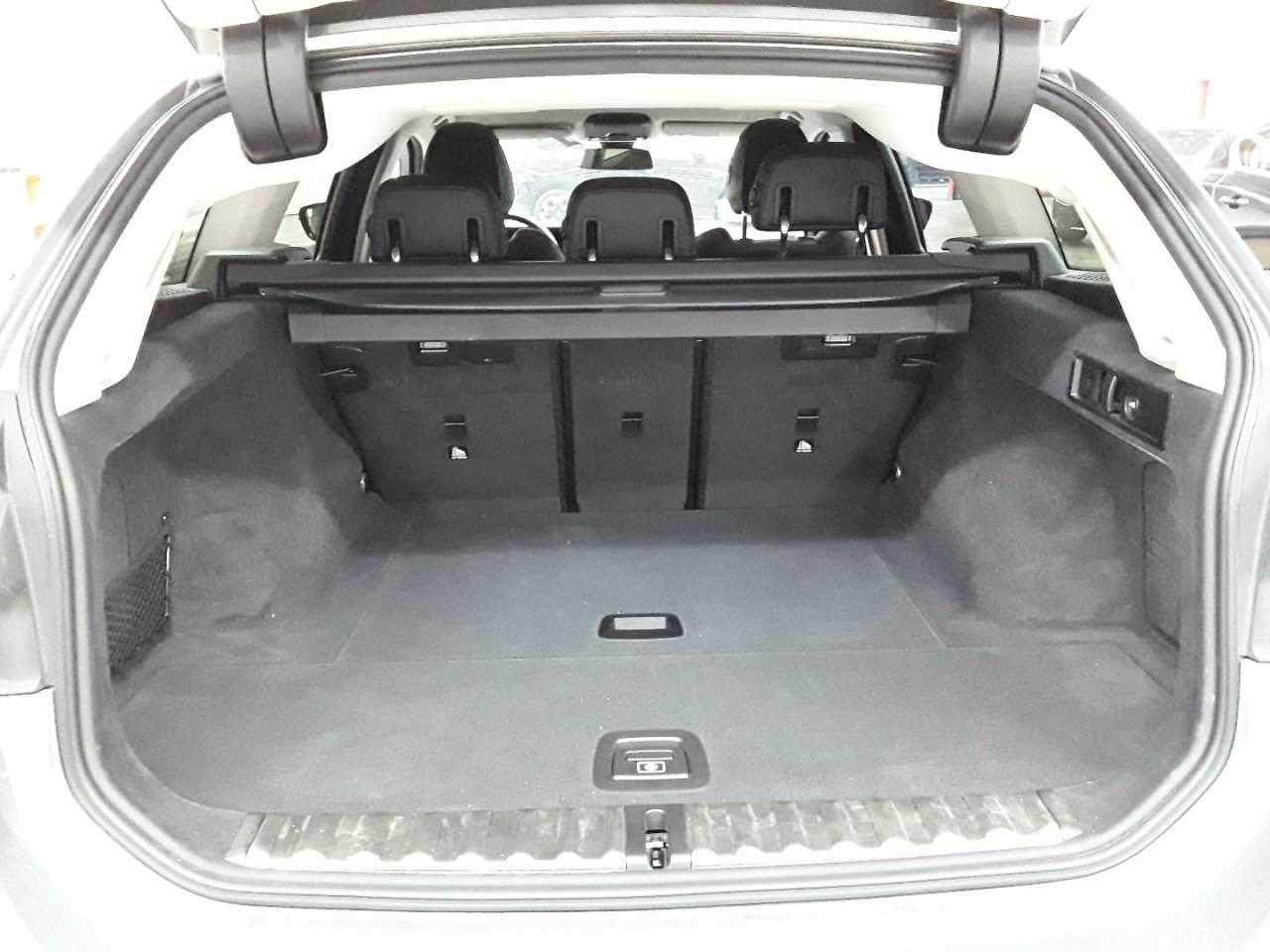 Bmw 318d Touring Aut. 15