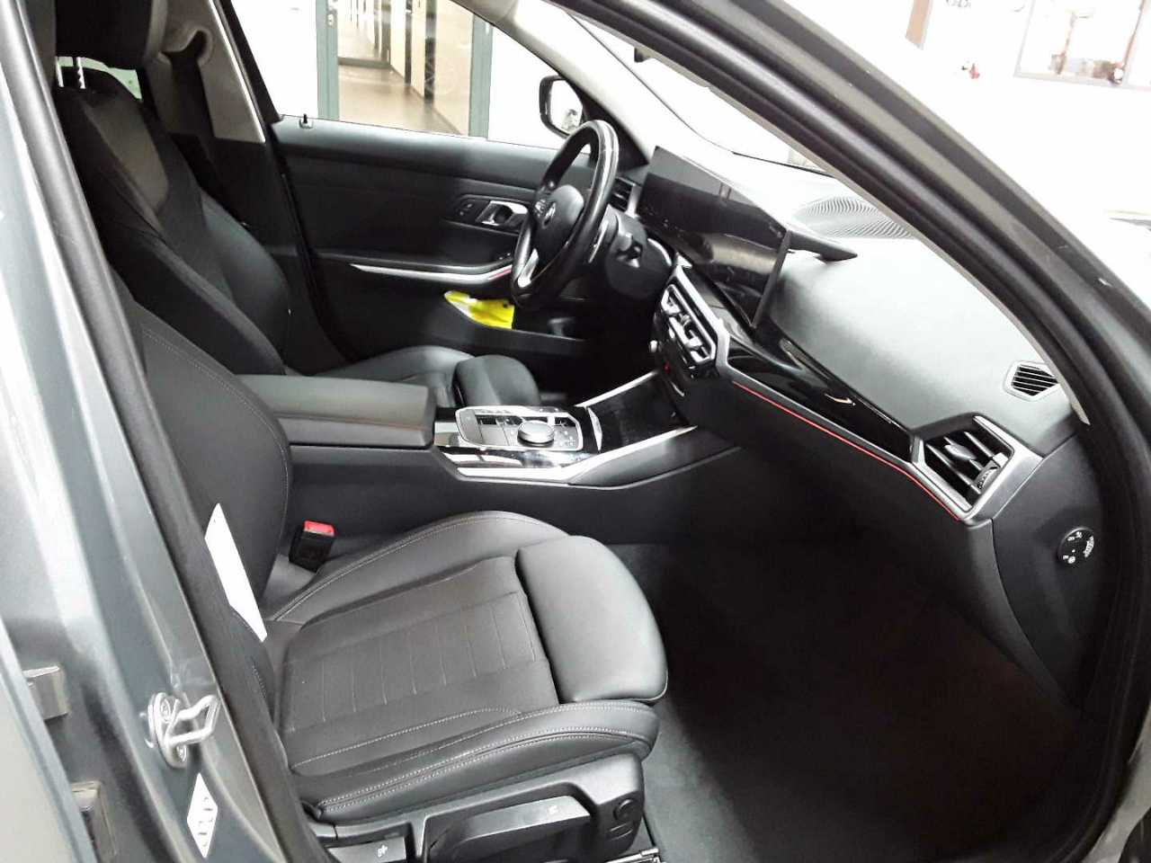 Bmw 318d Touring Aut. 8
