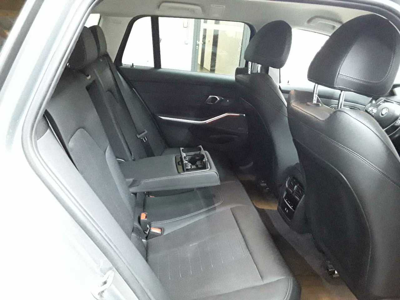 Bmw 318d Touring Aut. 14