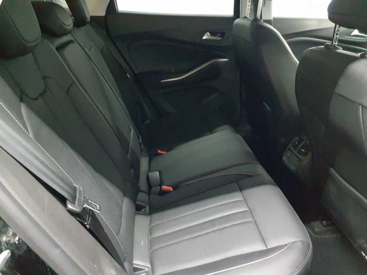 Opel Grandland 1.5 D Automatik Ultimate 14