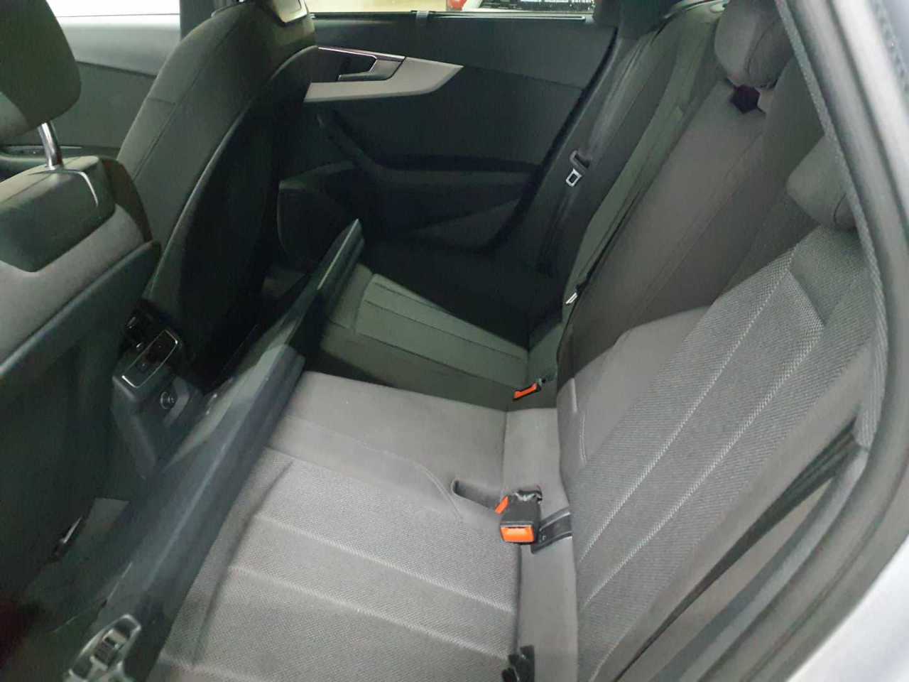 Audi A4 Avant 35 TFSI S tronic advanced 13