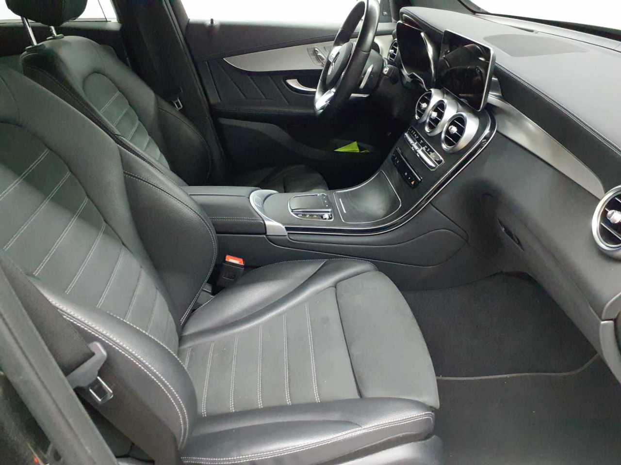 Mercedes-Benz GLC 300 de 4Matic 9G-TRONIC AMG Line 8