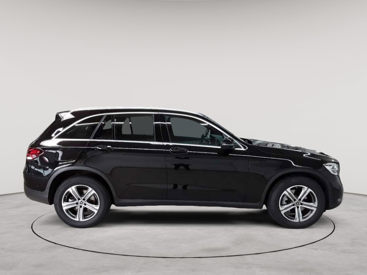 Mercedes-Benz GLC 300 4Matic 9G-TRONIC 3