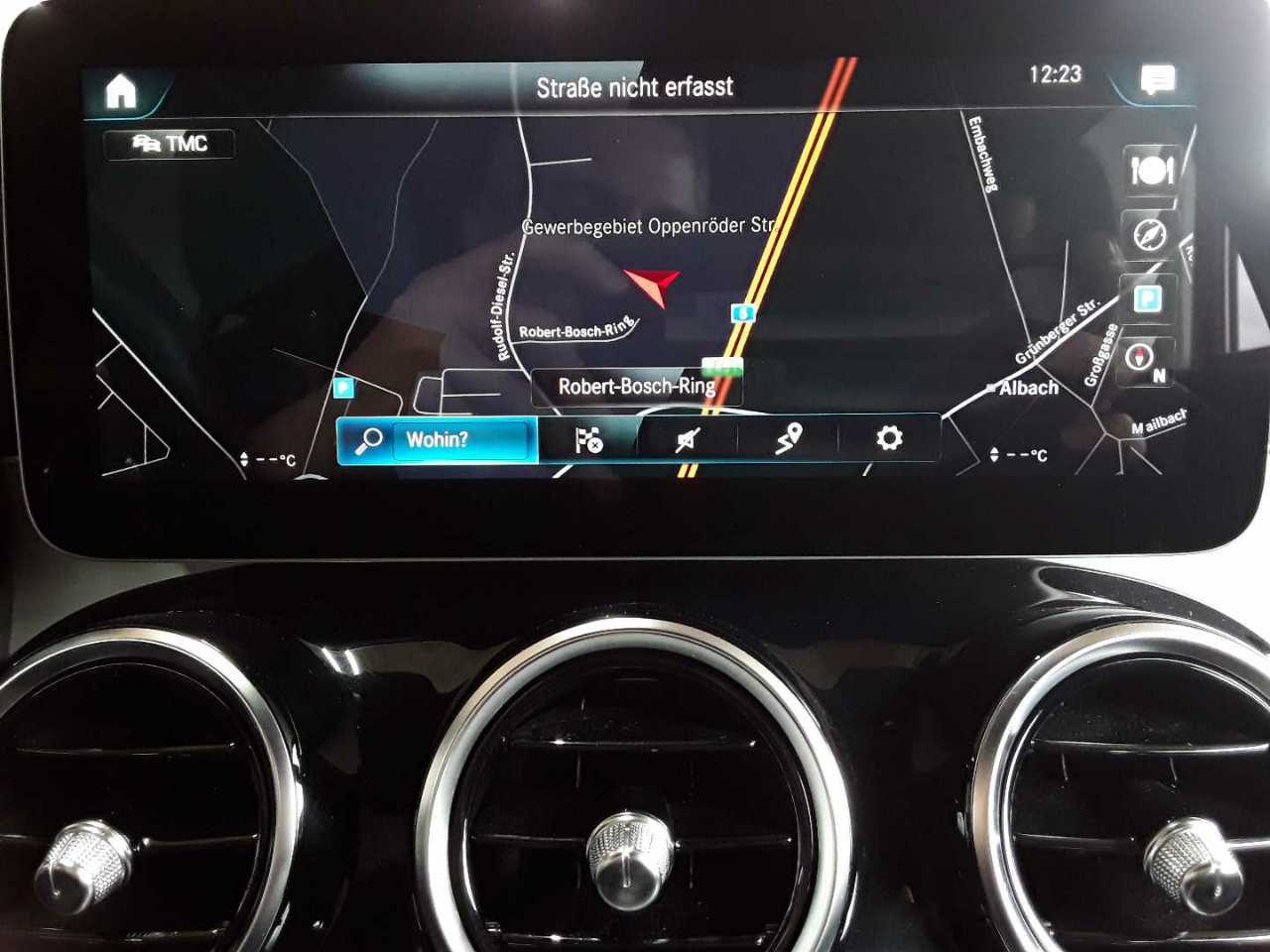 Mercedes-Benz GLC 300 4Matic 9G-TRONIC 12
