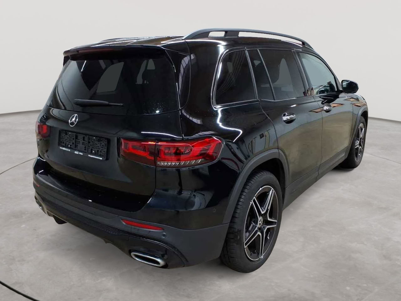 Mercedes-Benz GLB 220 d 8G-DCT AMG Line 4