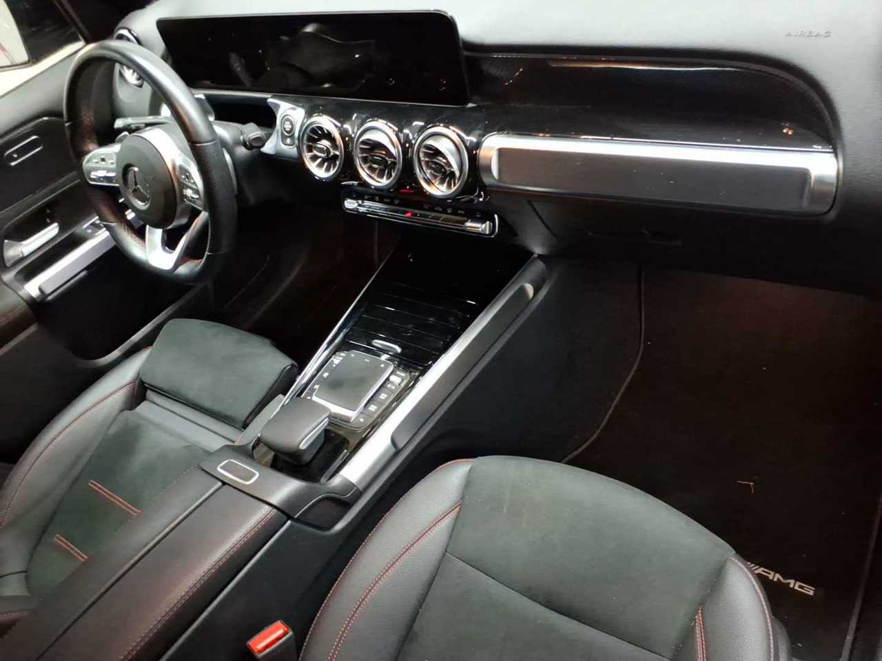 Mercedes-Benz GLB 220 d 8G-DCT AMG Line 9