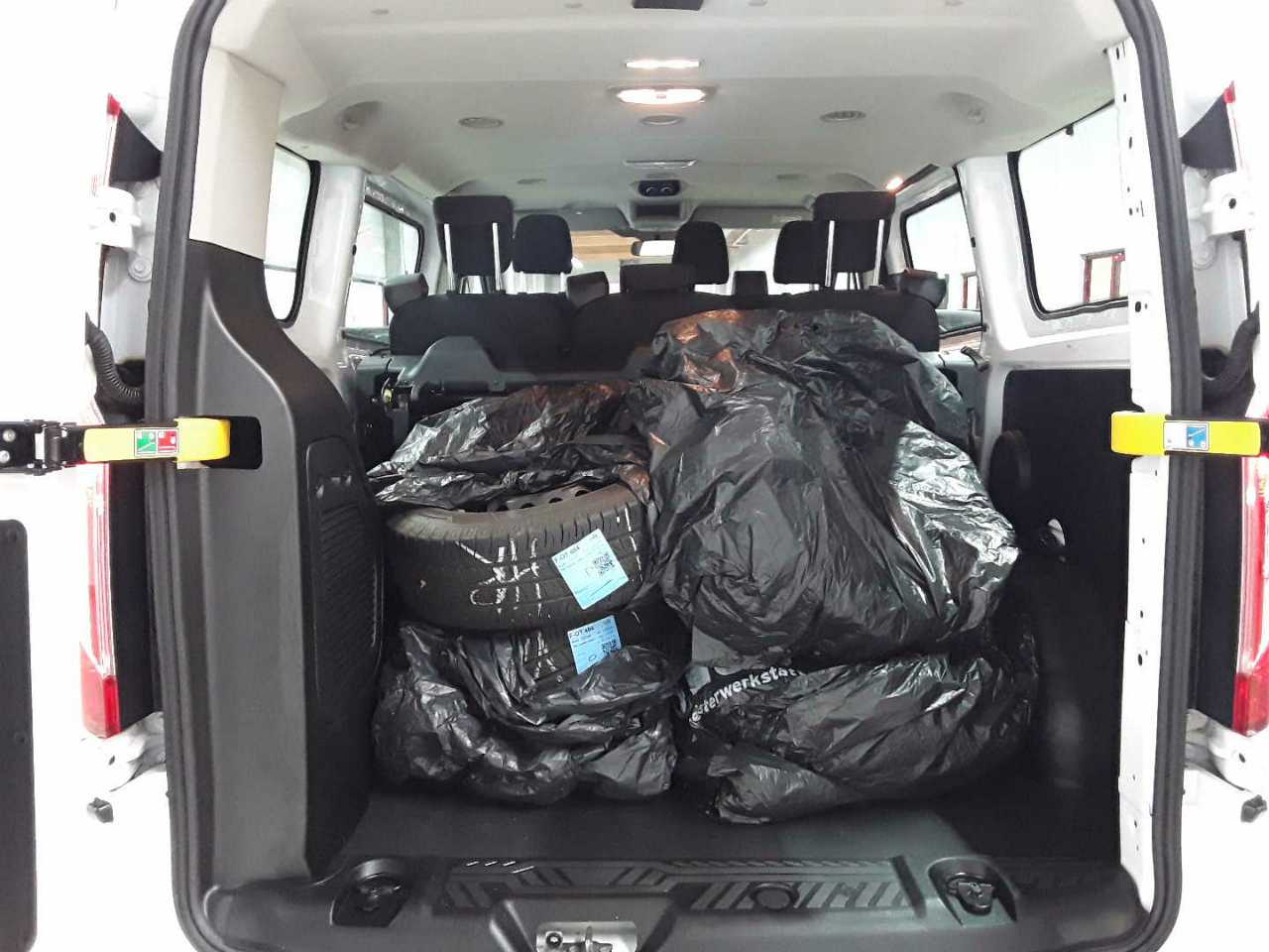 Ford Transit Custom 320 L1H1 VA Trend 15
