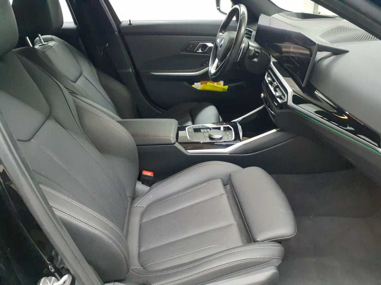 BMW 320i Touring Aut. 8