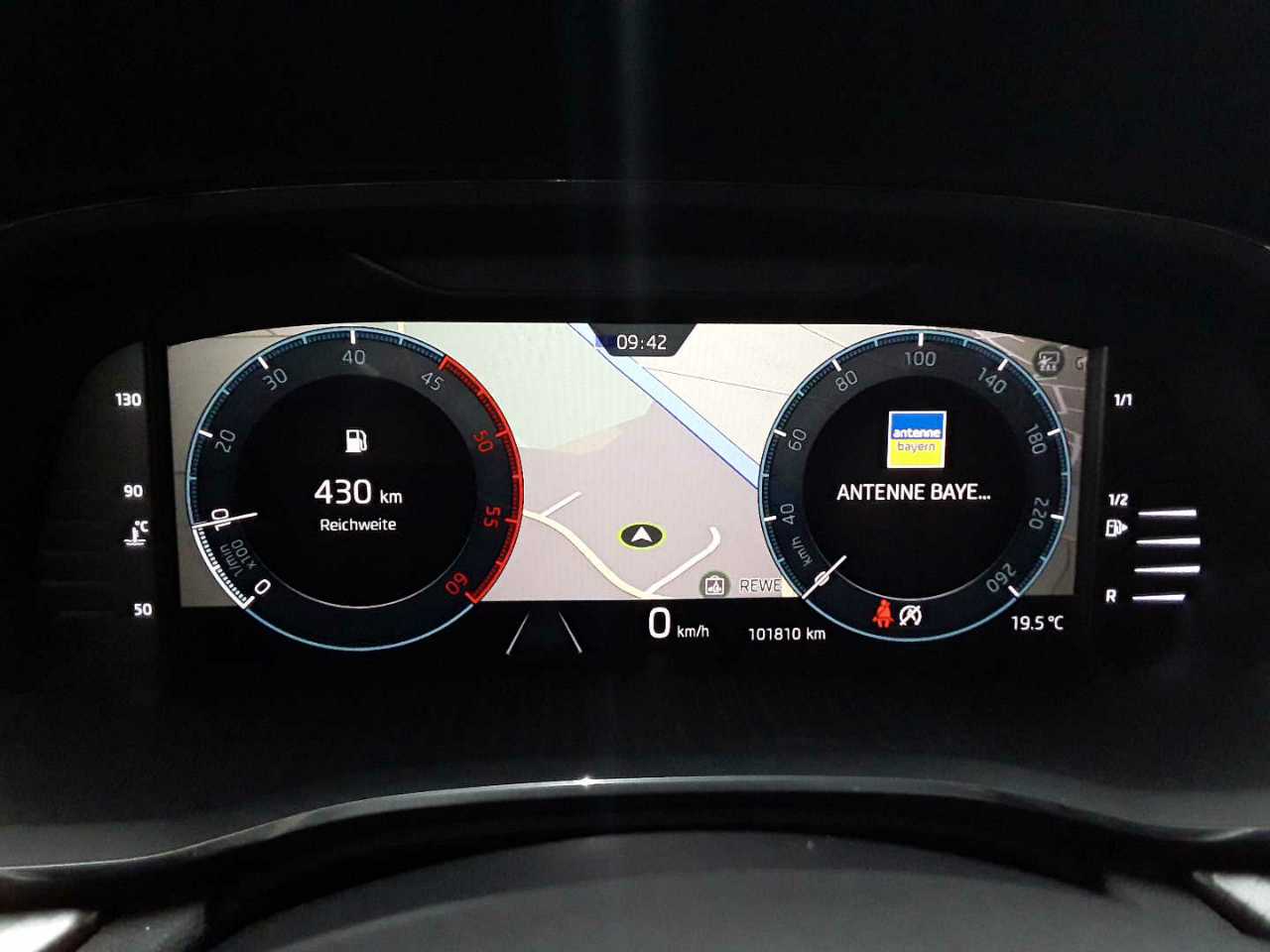 Skoda Octavia Combi 2.0 TDI Ambition 11