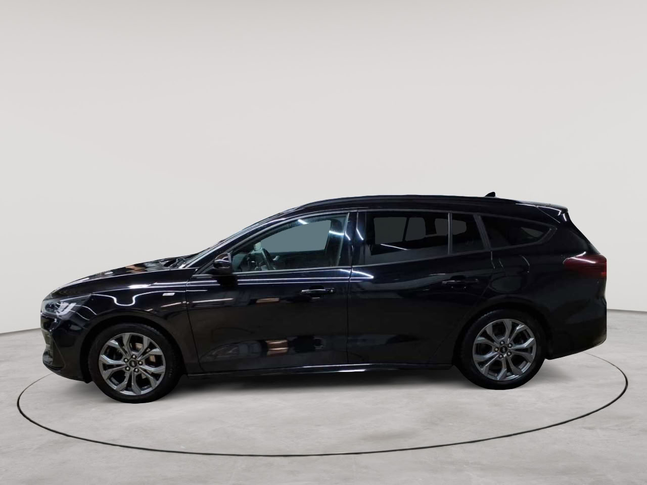 Ford Focus Turnier 1.0 EcoBoost Hybrid ST-LINE 6