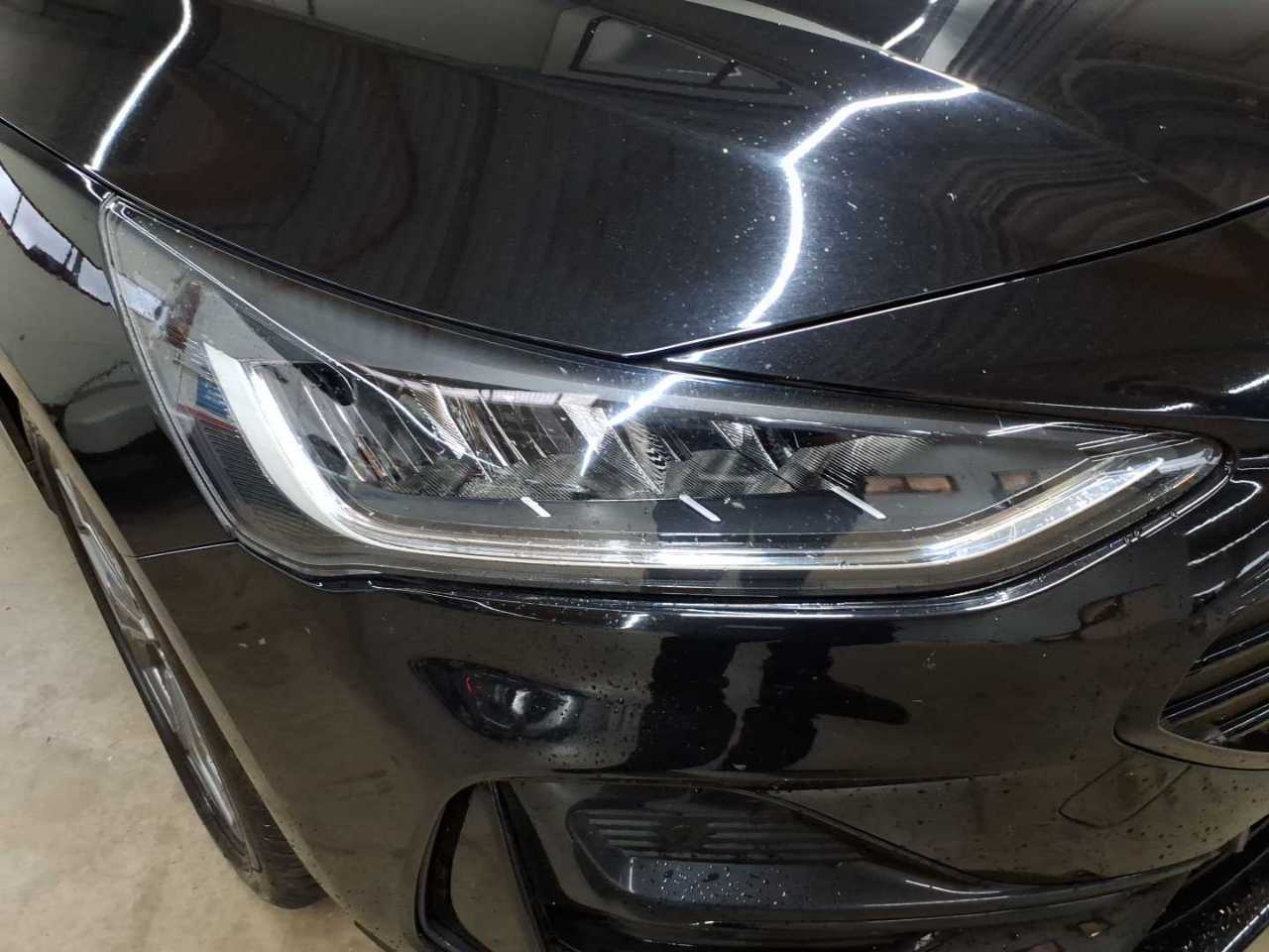 Ford Focus Turnier 1.0 EcoBoost Hybrid ST-LINE 17