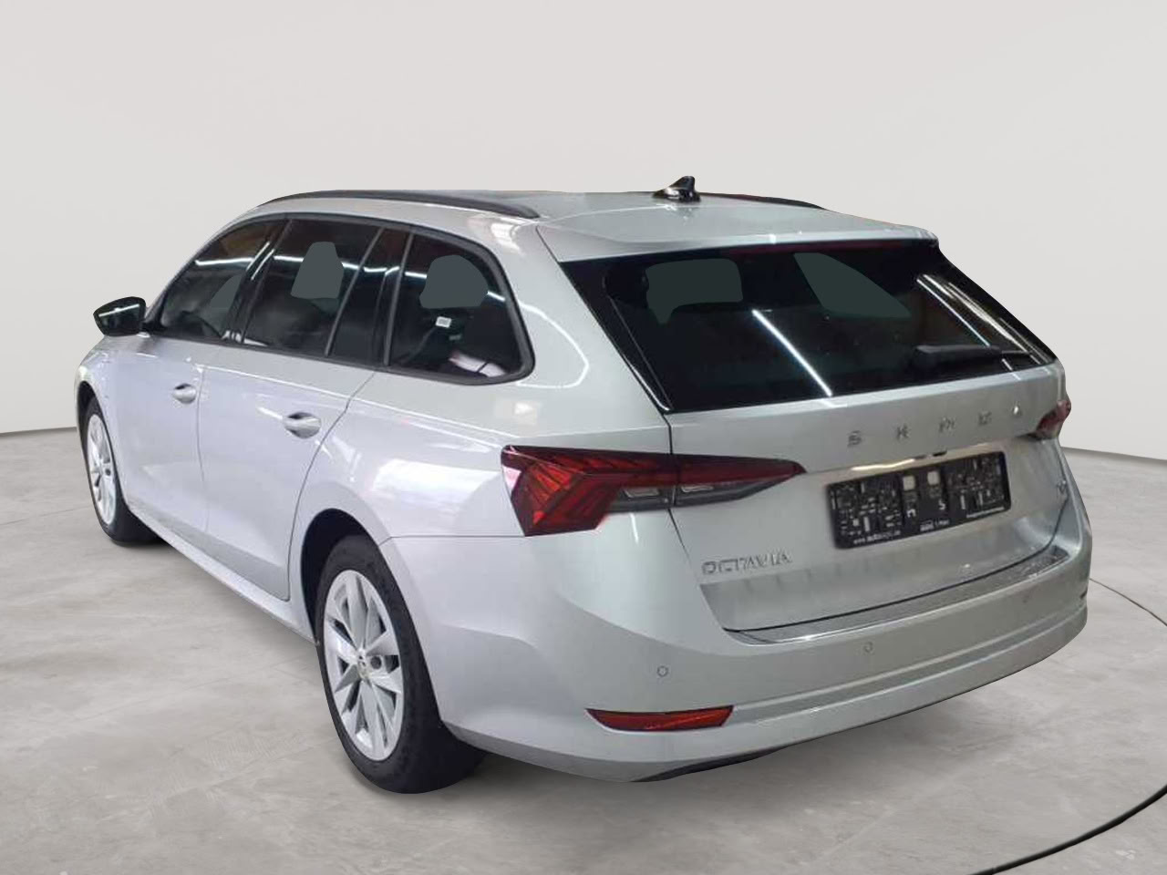 Skoda Octavia Combi 1.4 TSI iV DSG Ambition 5