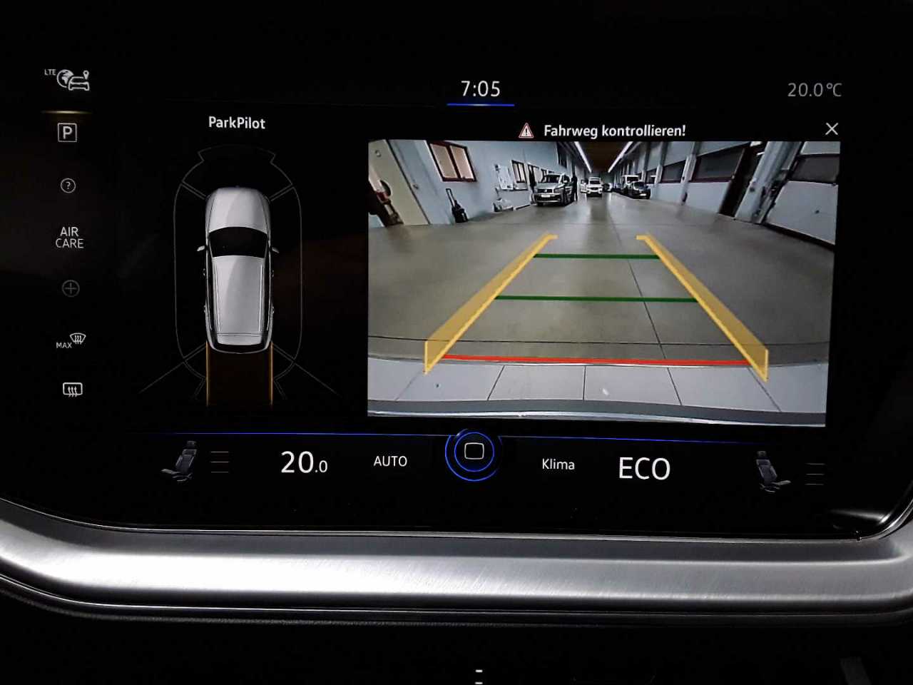 Volkswagen Touareg 3.0 V6 e-Hybrid 4Motion Aut. Elegance 16