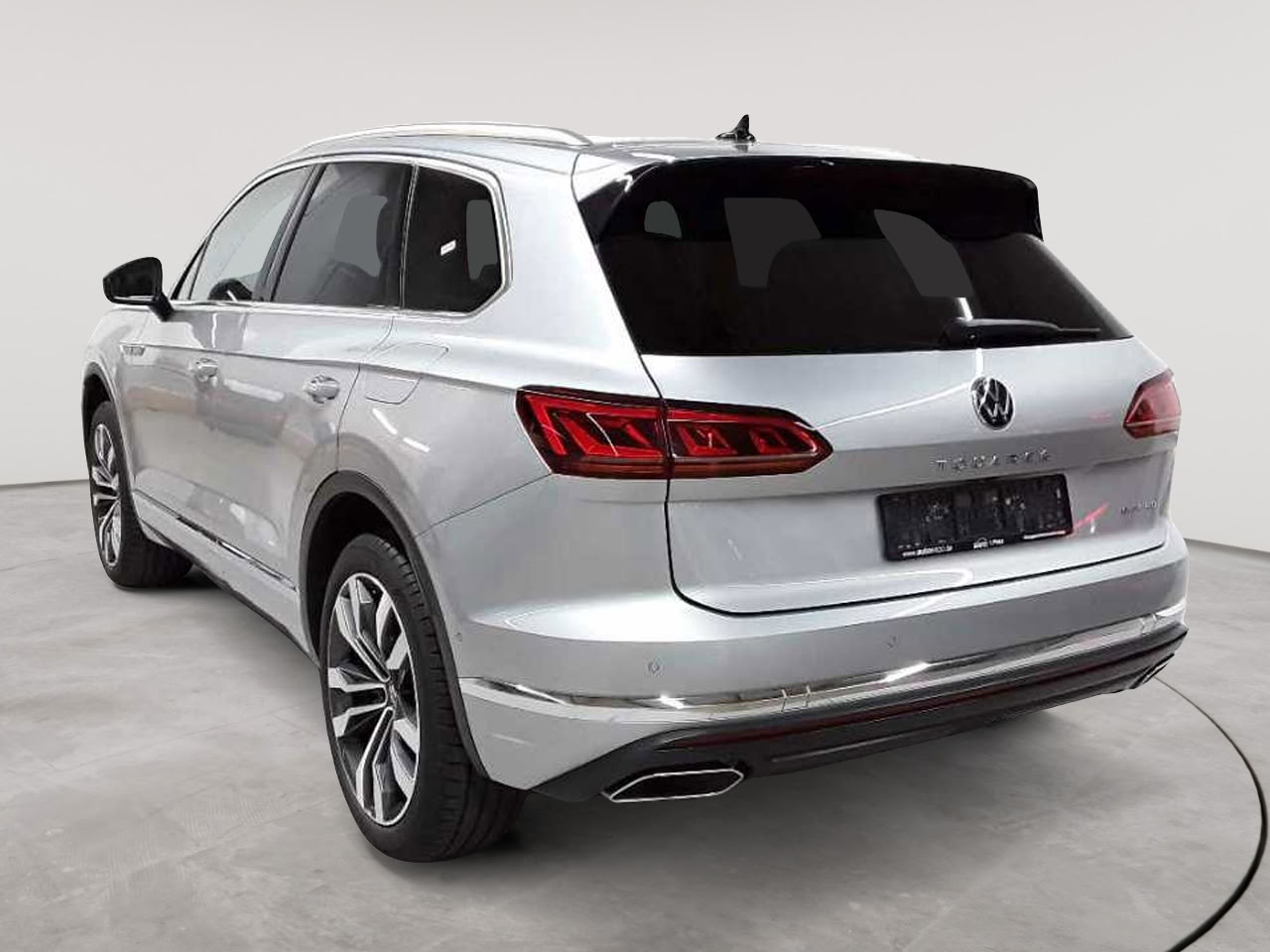 Volkswagen Touareg 3.0 V6 e-Hybrid 4Motion Aut. Elegance 5