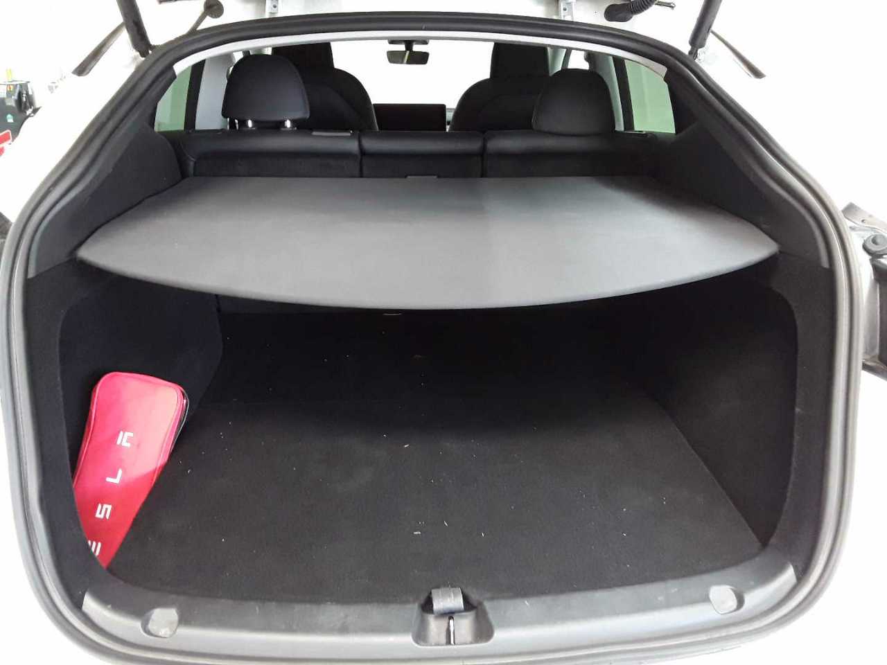 Tesla Model Y Long Range Dual Motor AWD 15